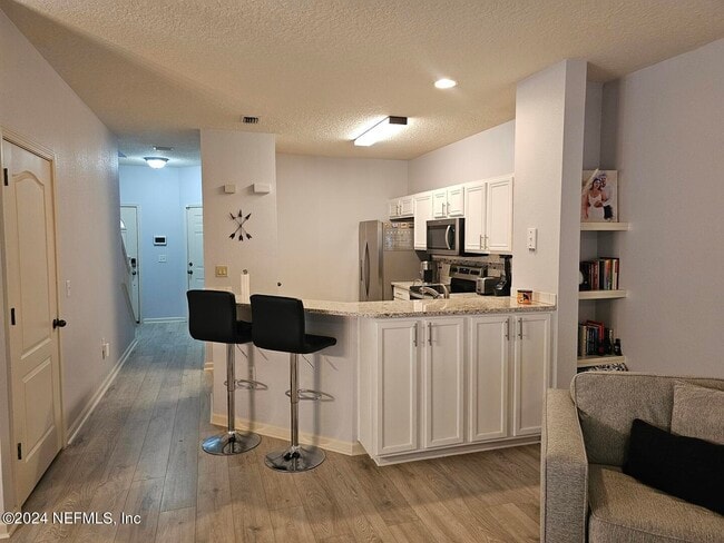 Building Photo - 3750 Silver Bluff Blvd