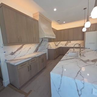 Building Photo - 5009 Wateka Dr