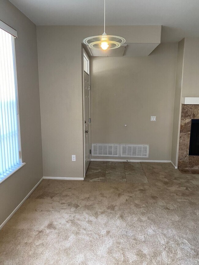 Foto del edificio - 2 Bed/2 Bath Condo in Martinique Complex -...
