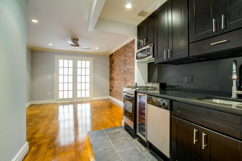 Photo - 444 West 52nd St (9th & 10 Ave), #1W