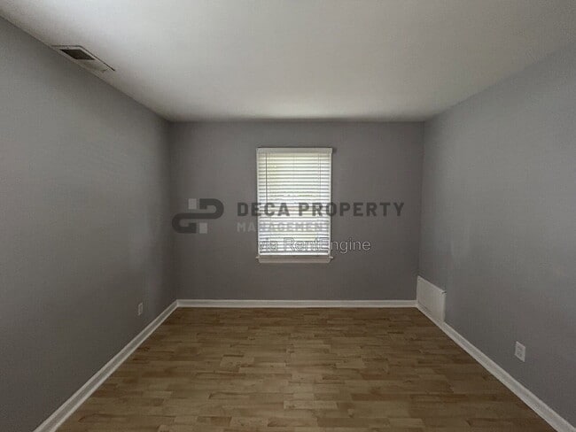 Building Photo - 1175 Gahan Dr