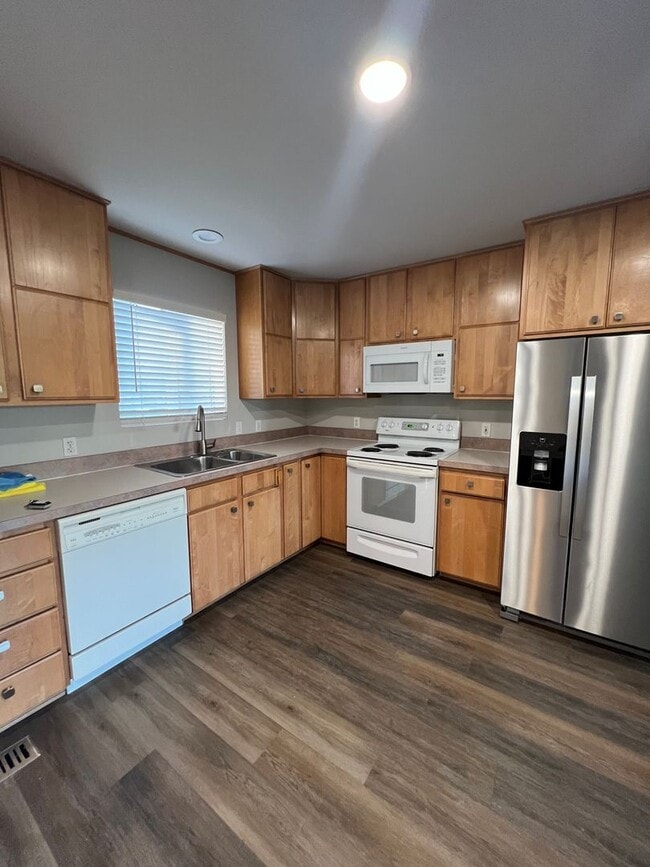 Foto del edificio - 2 bedroom rambler with Issaquah schools