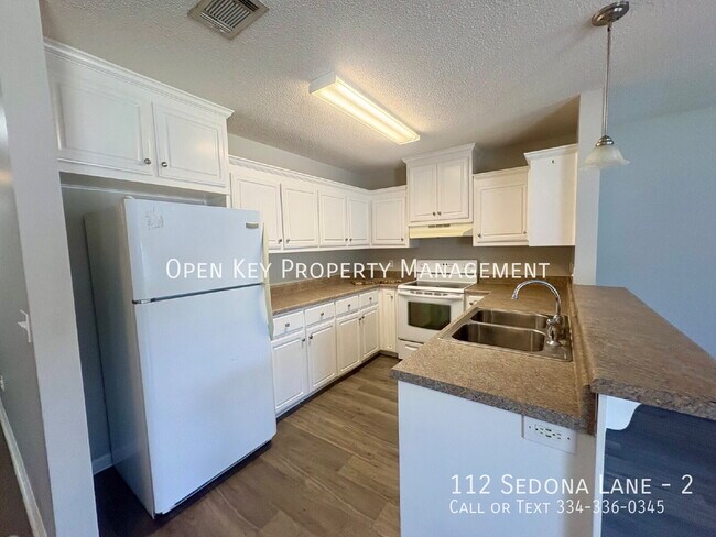 Building Photo - 112 Sedona Ln