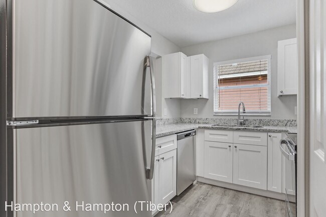 Foto del edificio - 4 br, 2 bath House - 1152 GOLDEN GATE AVE