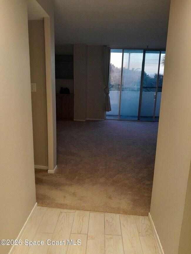 Foto del edificio - 3190 N Atlantic Ave