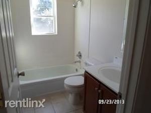 Foto del edificio - 3205 Fordhaven Rd