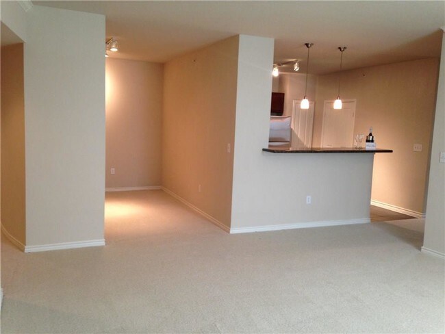 Foto del edificio - 2820 McKinnon St