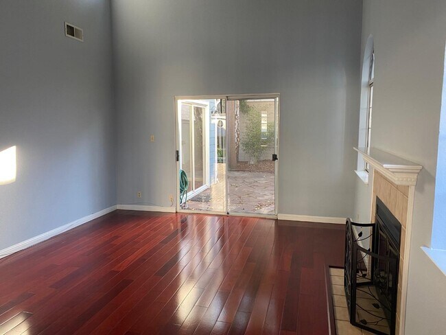 Building Photo - 124 Williams Ln