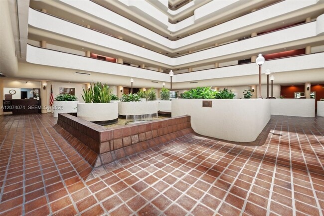 Building Photo - 600 Biltmore Way