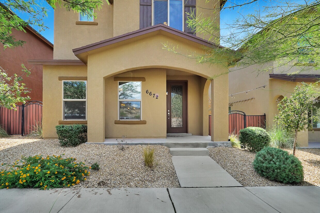 Foto principal - 6672 Boulder Canyon Ln