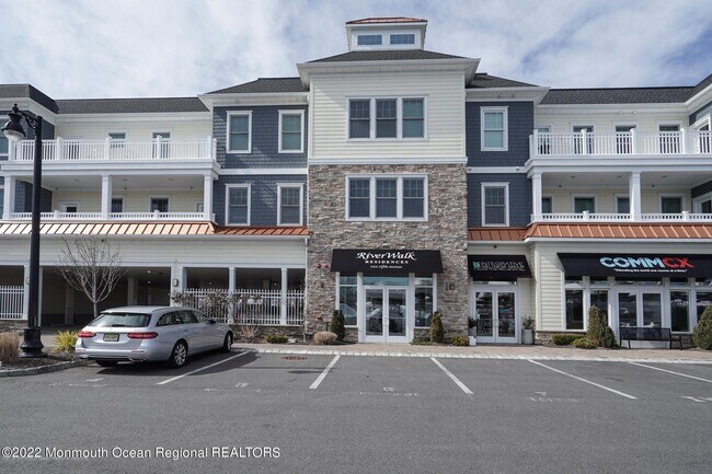 Foto del edificio - 616 Fifth Ave