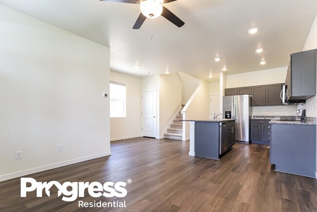 Building Photo - 13475 Oneida Ln