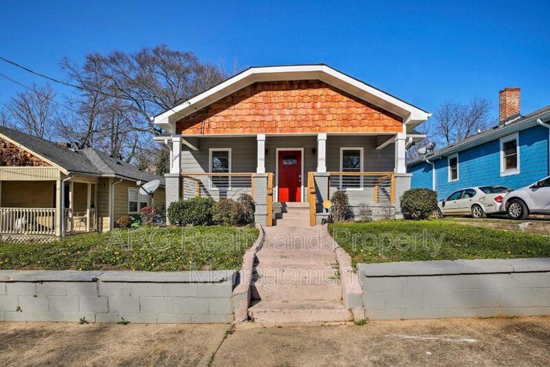 Primary Photo - 1039 Harwell St NW