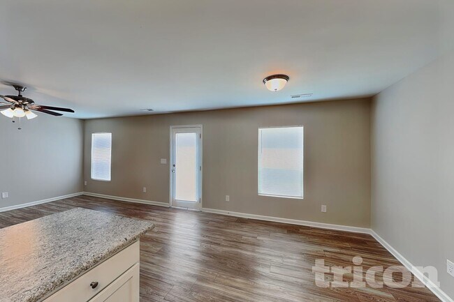 Building Photo - 339 Oakleigh Ln