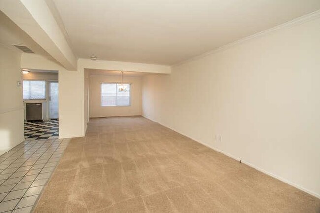 Building Photo - 3830 Kent Way