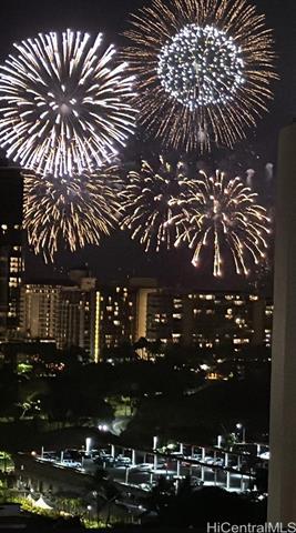 Foto del edificio - 469 Ena Rd