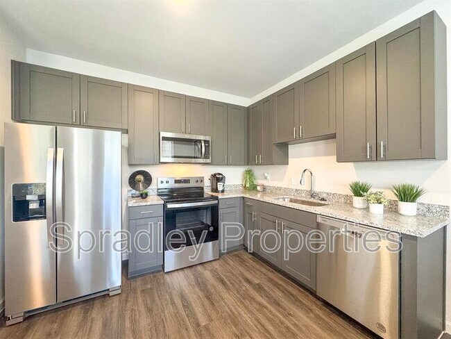 Foto del edificio - 710 Shine St