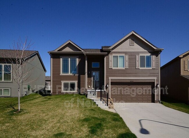 Building Photo - 9134 Black St