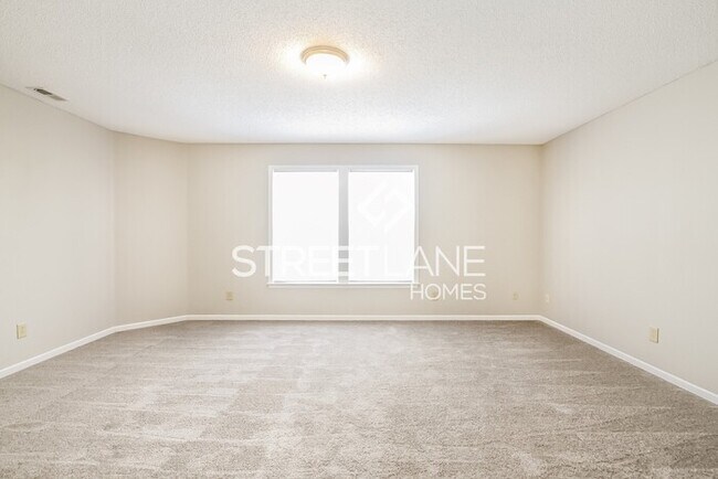 Building Photo - FIRST FULL MONTH FREE WITH A 13 MONTH TERM.