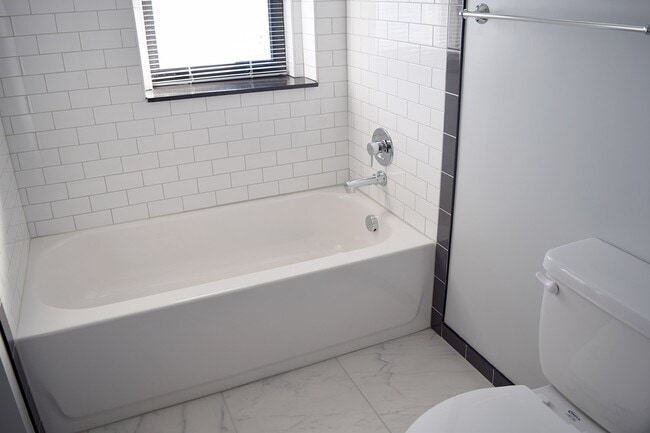 Interior Photo - The Newbern