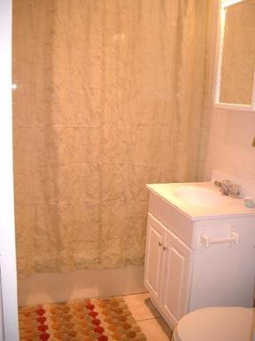 Foto del edificio - 3 Beaver Park Rd