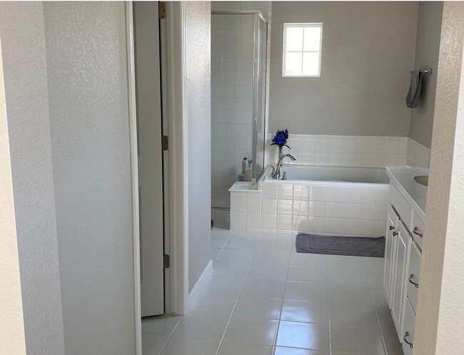 Foto del edificio - Modern Home in Hearthstone