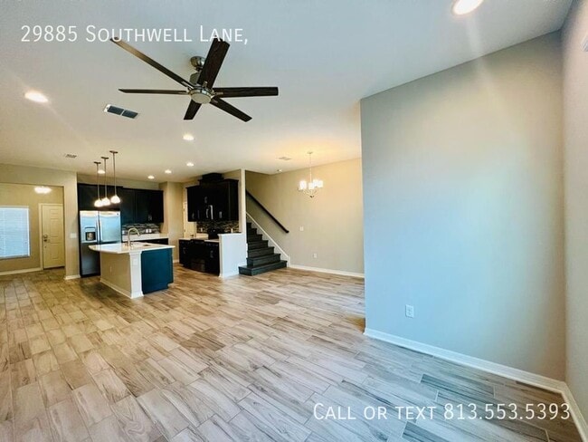 Building Photo - 29885 Southwell Ln