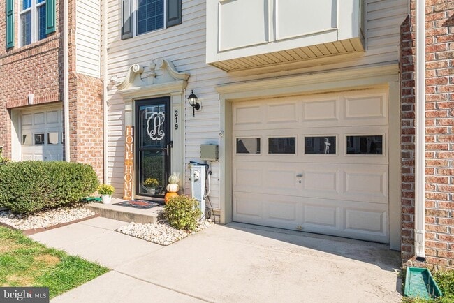 Photo - 219 Staysail Drive Townhome