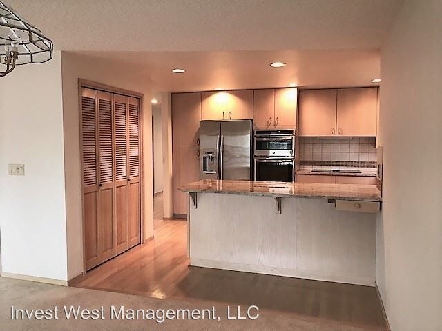 Foto principal - 3300 NE 164th St