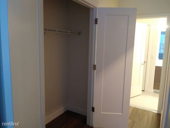 Building Photo - 2 br, 2 bath Apartment - 21 Cooper St