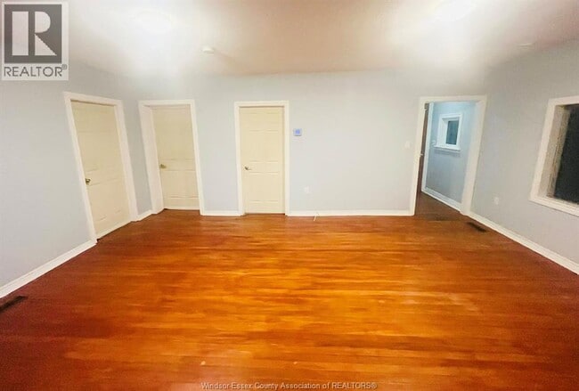 Building Photo - 4 Hazelton St