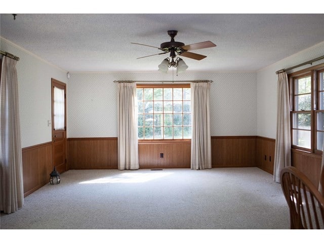 Building Photo - 1308 Jasmine Cir