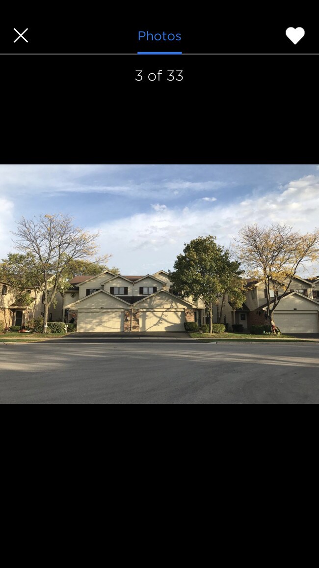 Foto del edificio - 318 Cromwell Ct