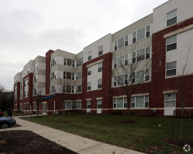 Foto del edificio - The Apartments at Germantown Senior Community