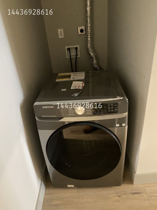 Foto del edificio - 435 N Glover St