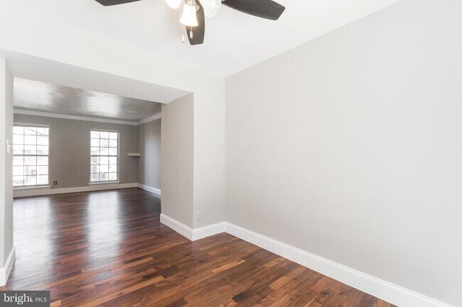 Building Photo - 13562 Deerwater Dr