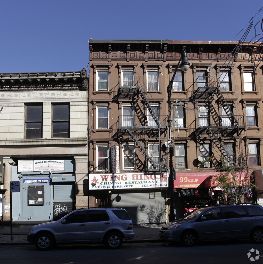 Building Photo - 1221 Fulton St