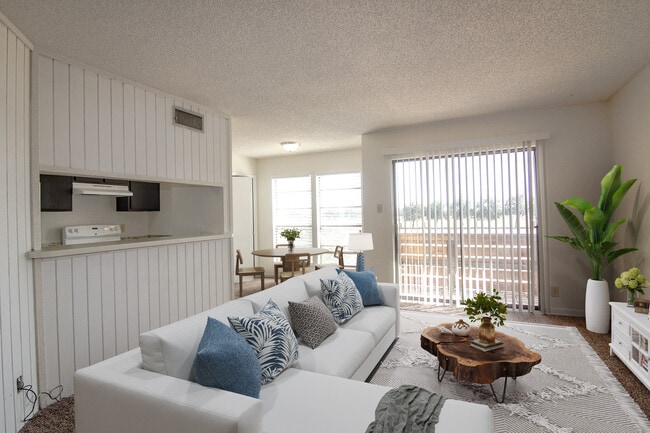 The Ranch East - Living - The Ranch East