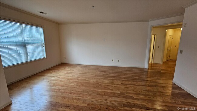 Foto del edificio - 304 Canter Ct