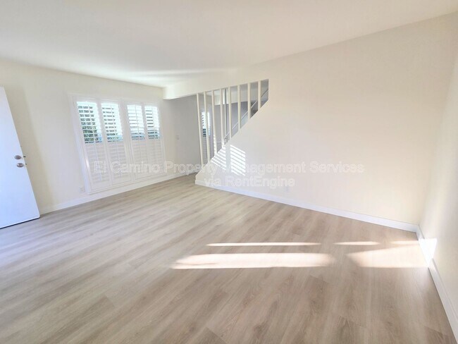 Foto del edificio - 10421 Carlyle Ct