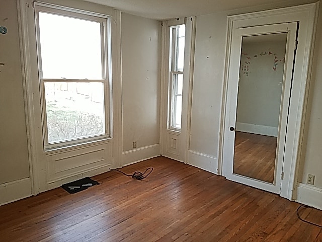 Interior Photo - 48 High St