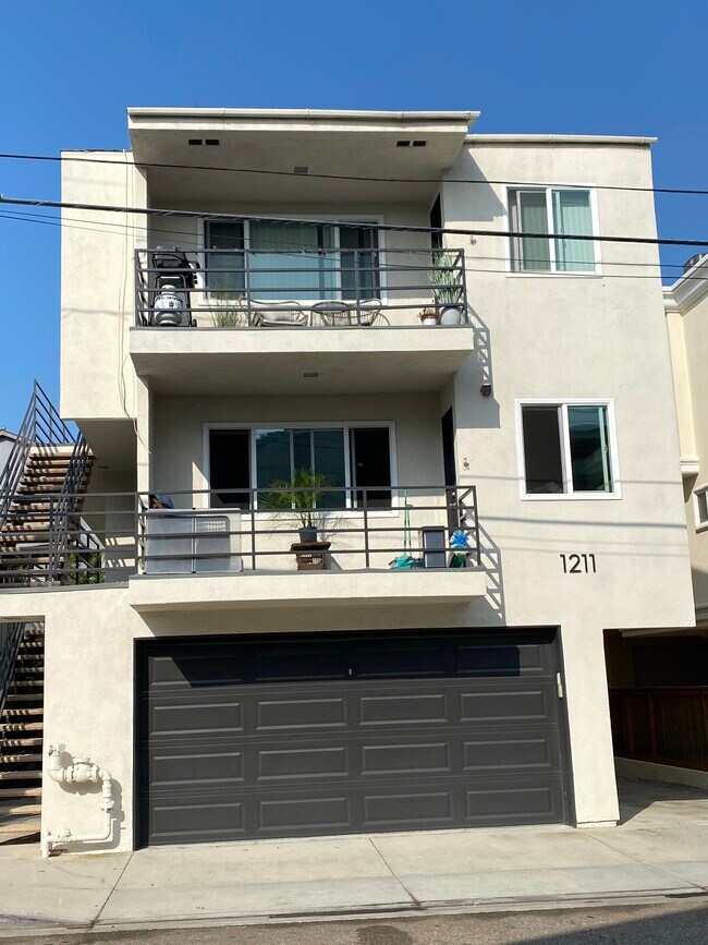 Foto del edificio - 1211 Cypress Ave