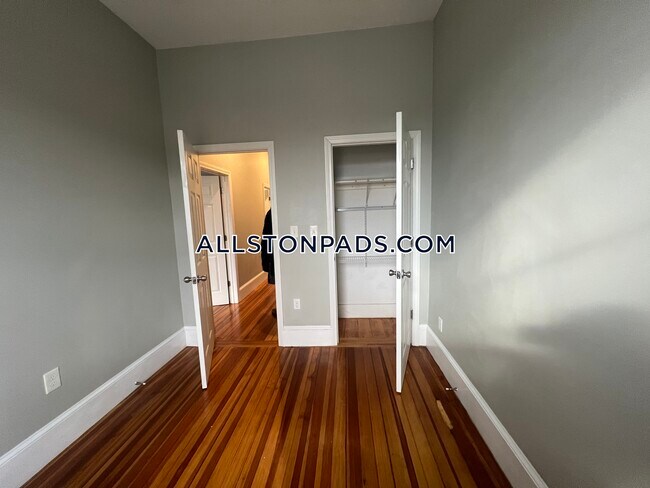 Foto del edificio - 375 Cambridge St