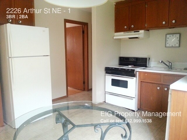 Foto del edificio - 2226 Arthur St NE