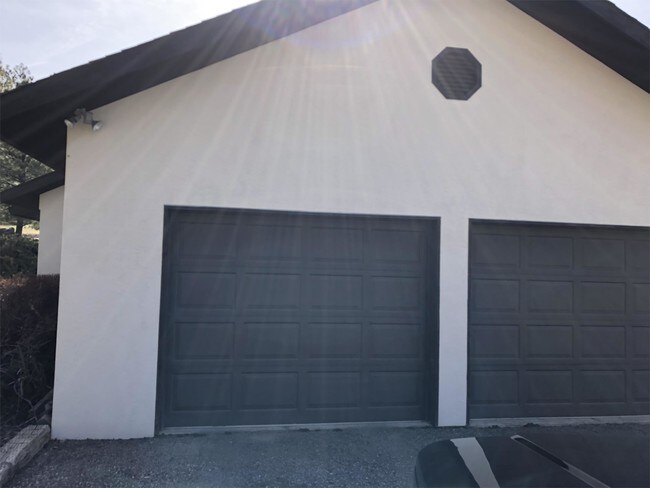Building Photo - 622 Hogan Cir