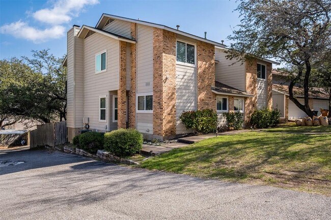 Foto del edificio - 3208 Twinberry Cove