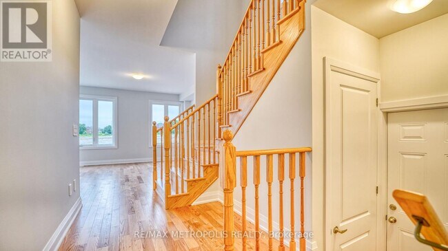 Photo du bâtiment - 149 St. Joseph Rd