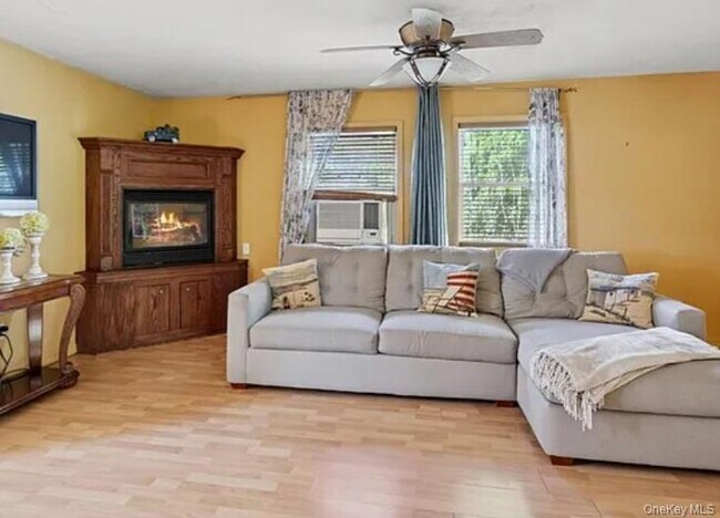 Foto del edificio - 3 Meadowgrass Ln