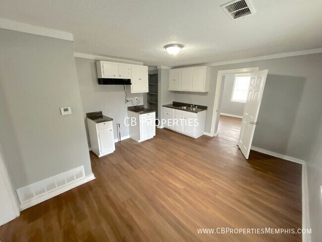 Foto del edificio - 3447 Cook Rd