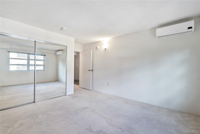Bedroom with Air Conditioner - 801 South St